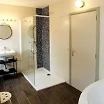 Holiday home Group With Pool & Sauna Wanze