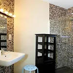 Group With Pool & Sauna Casa vacanze *