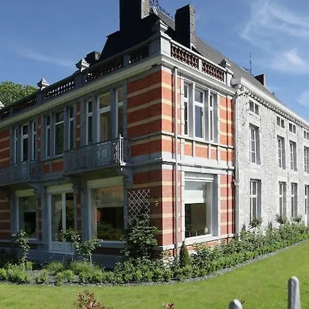 Group With Pool & Sauna *