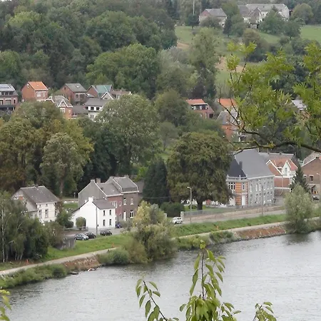 Group With Pool & Sauna *