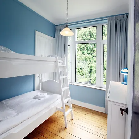 Σπίτι διακοπών Group With Pool & Sauna