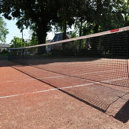 Group With Pool & Sauna * Wanze