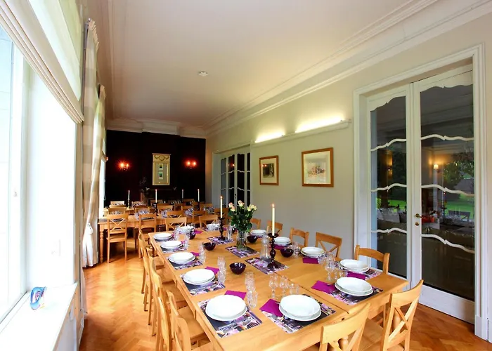 Prázdninový dům Group With Pool & Sauna