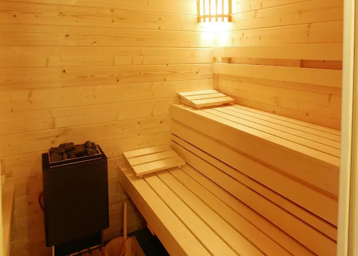 Group With Pool & Sauna Prázdninový dům *