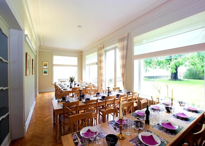 Prázdninový dům Group With Pool & Sauna *